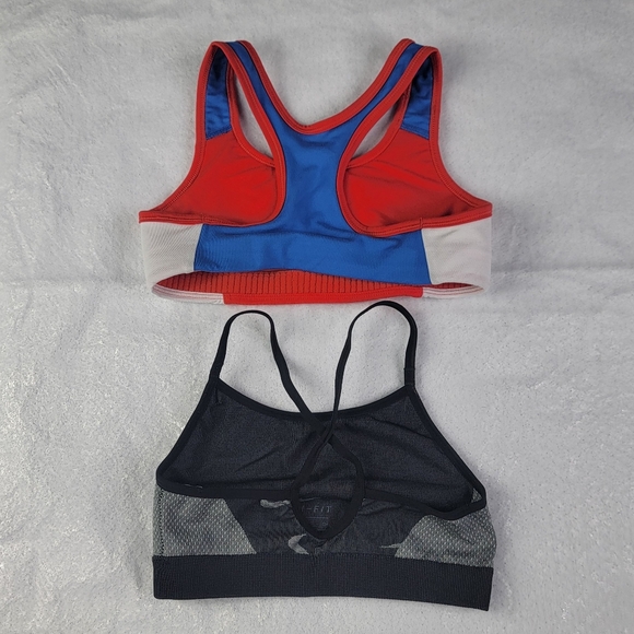 Nike Dri-Fit Youth Sports Bra Size Small Lot Of Two (2) - Picture 4 of 5